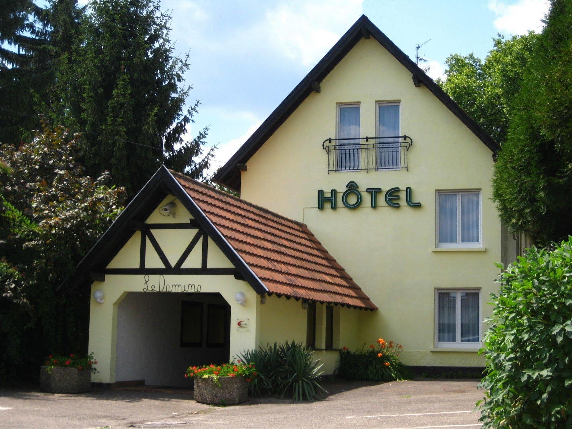 Hotel Le Domino Ількірш-Ґраффенстаден Екстер'єр фото